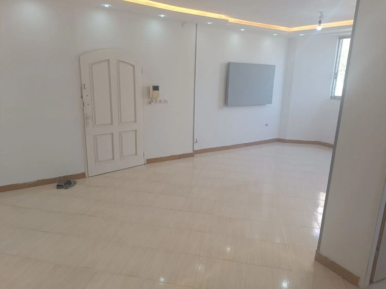 آپارتمان ۶۵ متر اول اقبال لاهوری