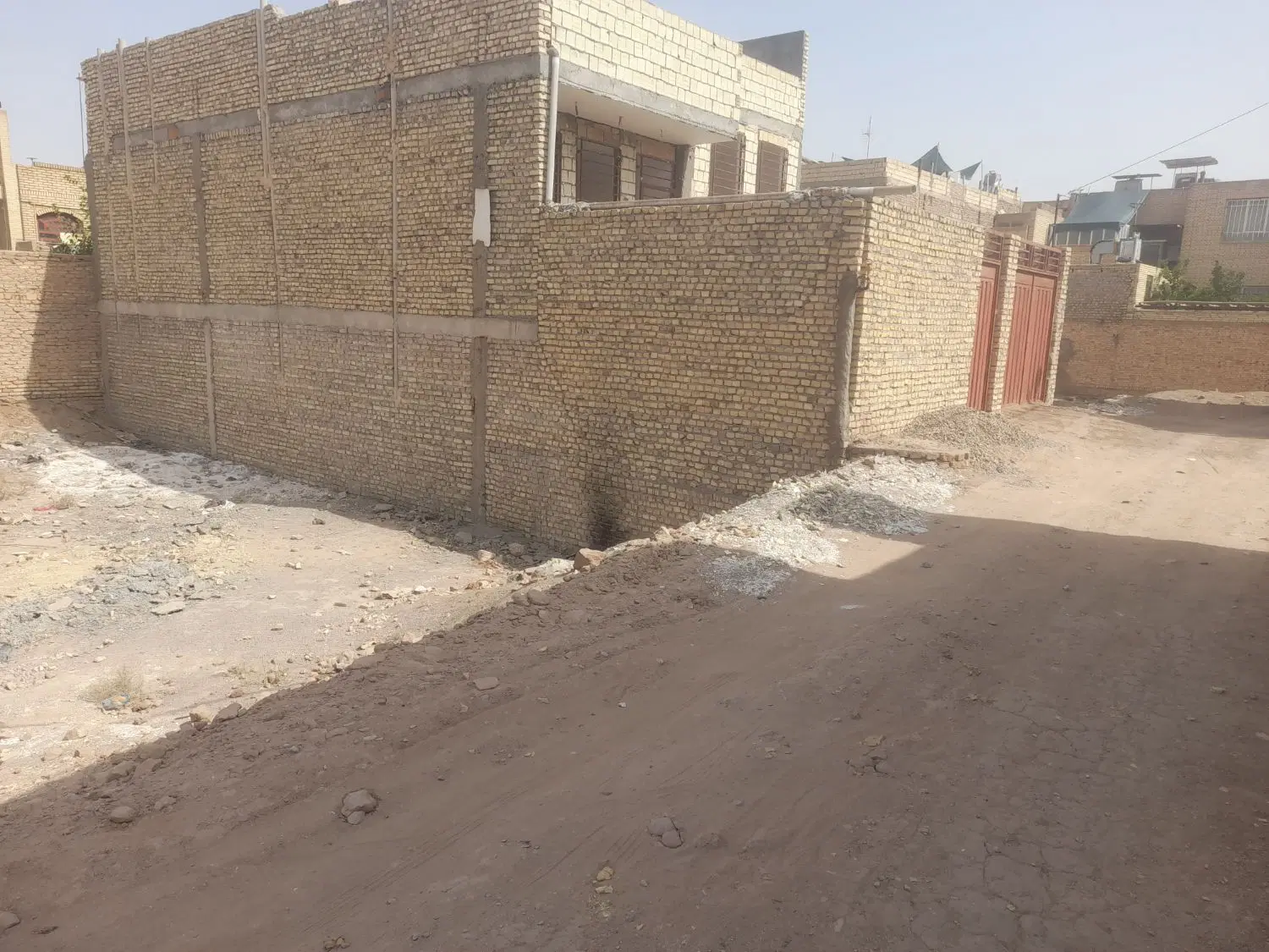 زمین سندشش دانگ با دوطبقه پروانه ساخت