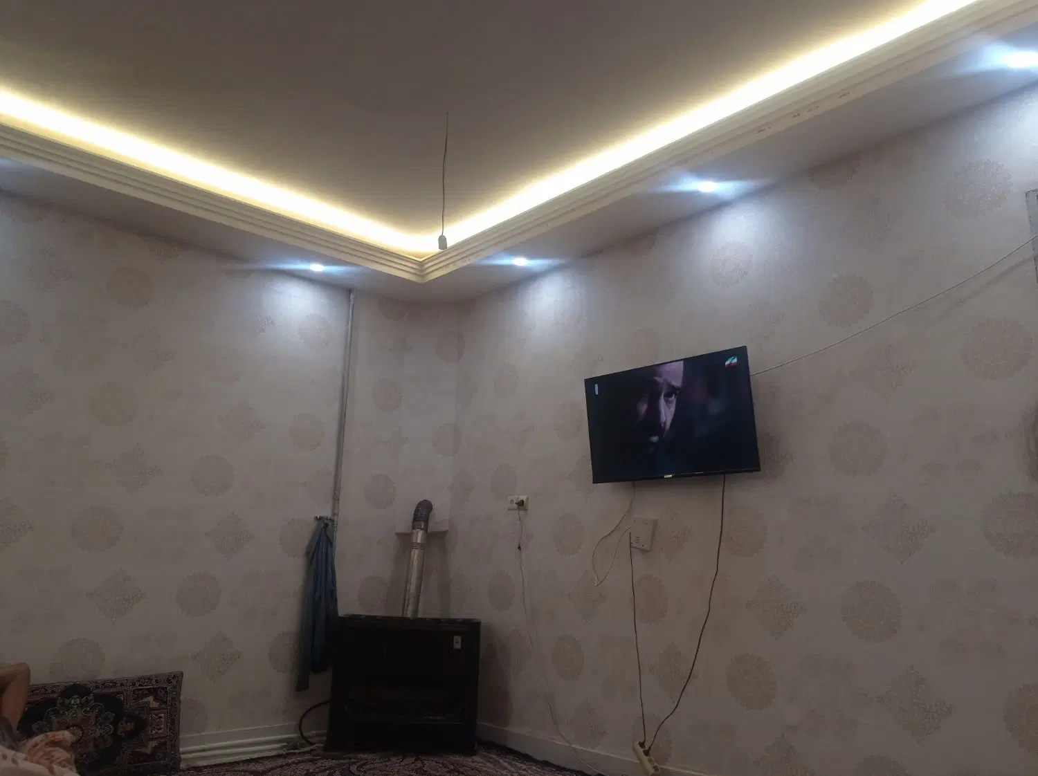 طبقه دوم روی همکف فروشی