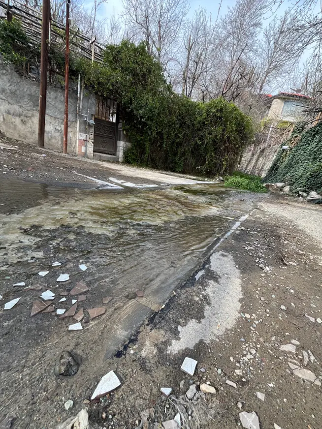 فروش باغچه با بنا ۱۸۵ متری کنار رودخانه آتشگاه
