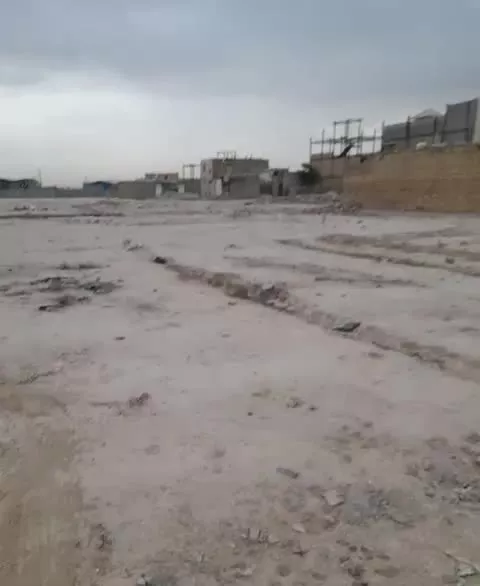 زمین باآینده دار