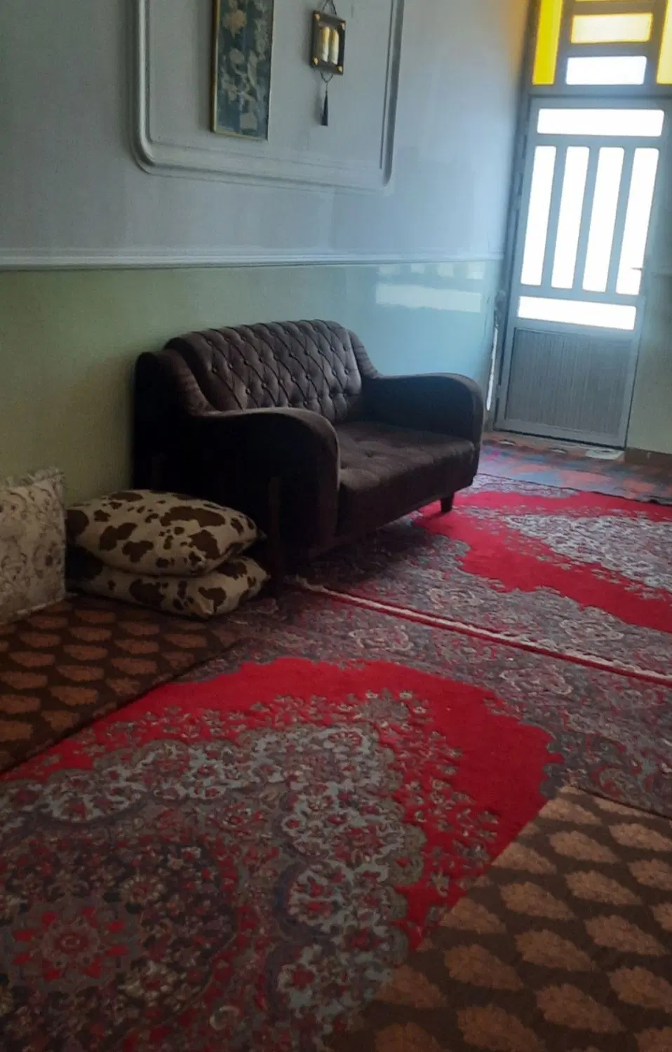 اتاق مجهز وبزرگ برا مسافران محترم