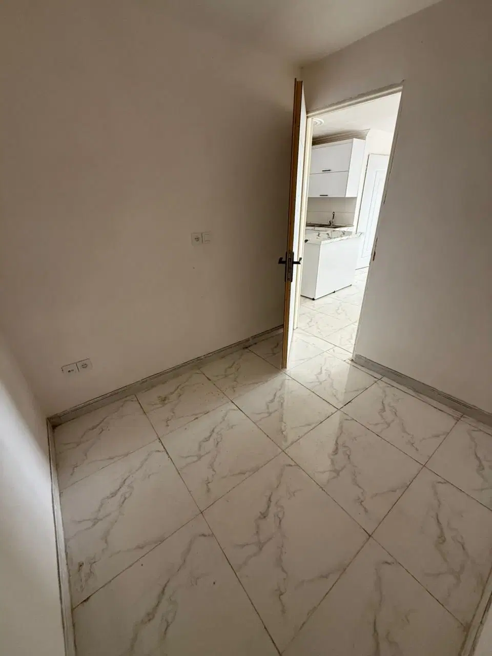 خانه ۶۲ متری ۲ طبقه هر طبقه جدا