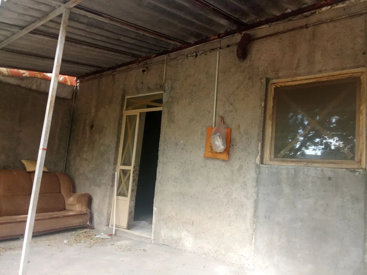 خانه‌ی برای اجاره دربستی