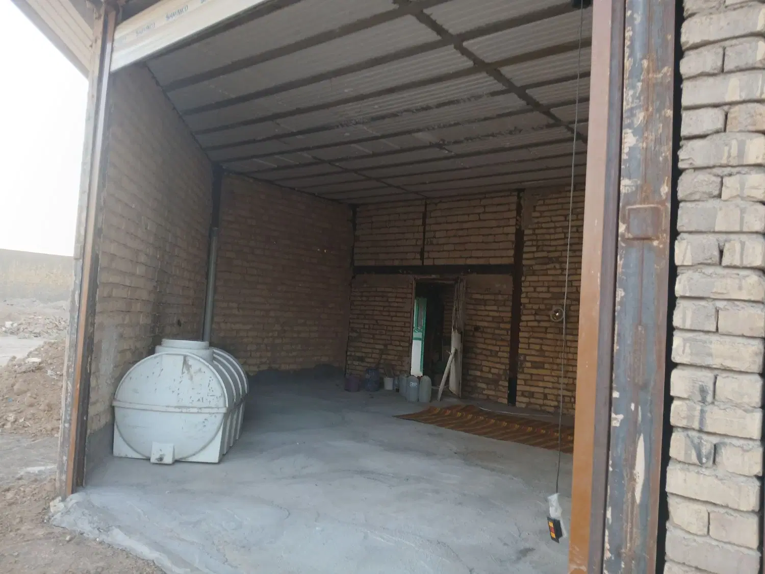 مغازه سرپوشیده