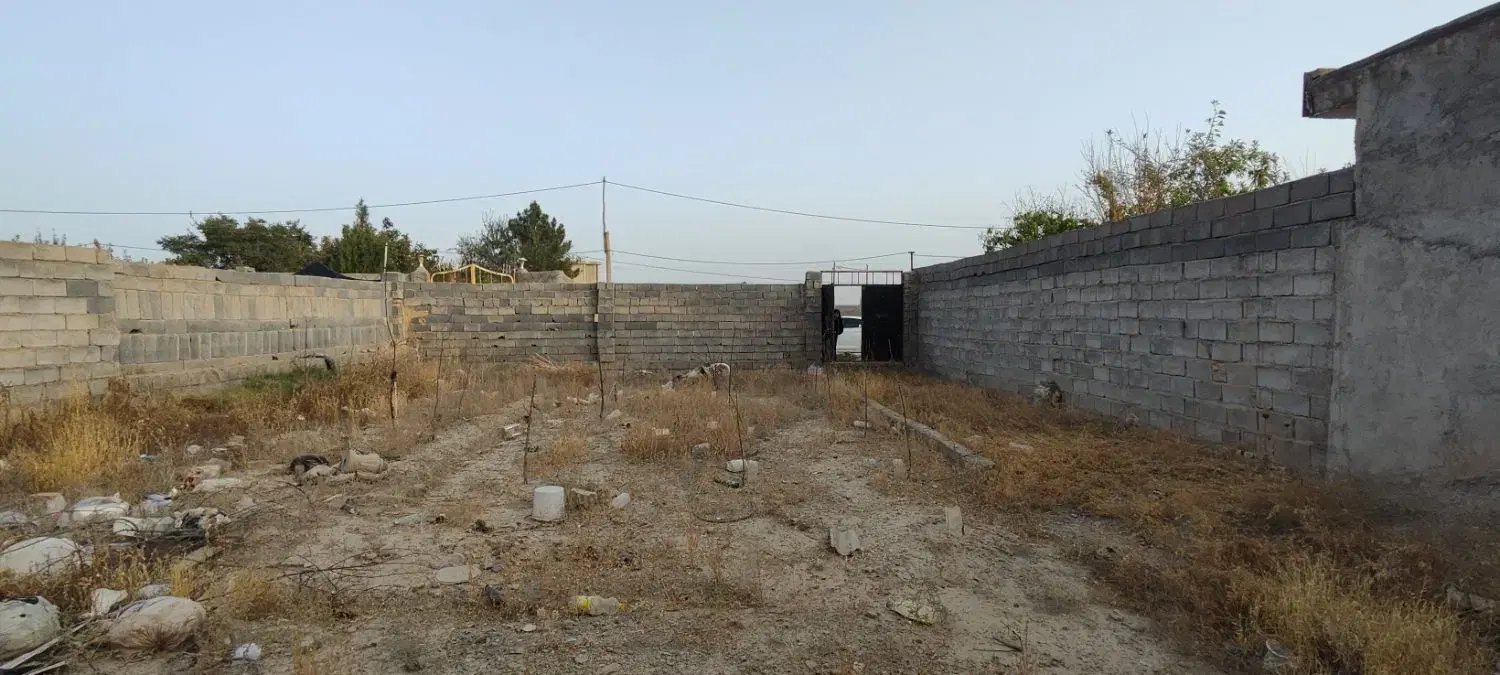 زمین مسکونی ۲۶۵ متری داخل بافت روستای زاک