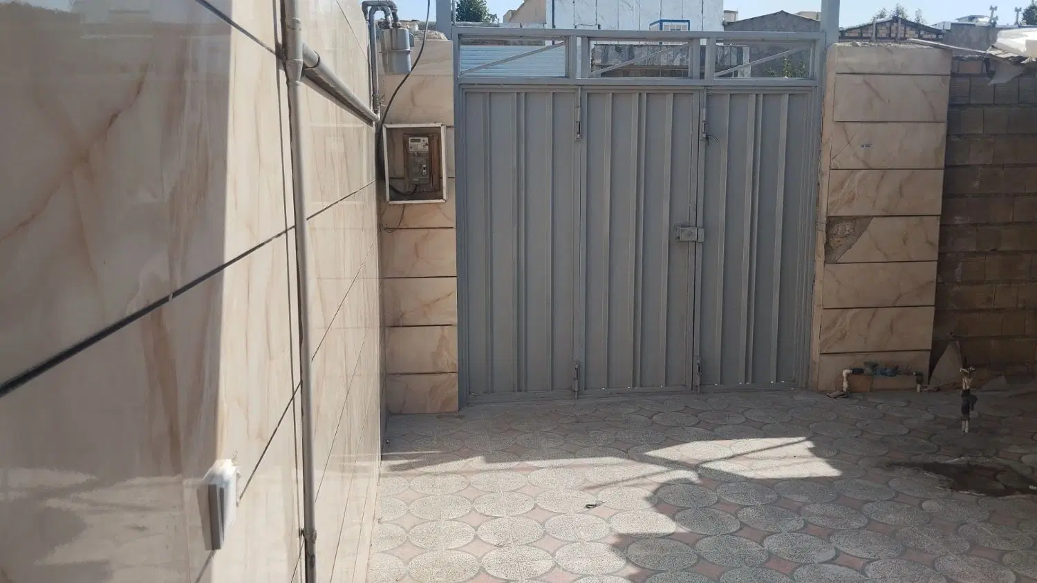 منزل مسکونی  گلدشت شرقی