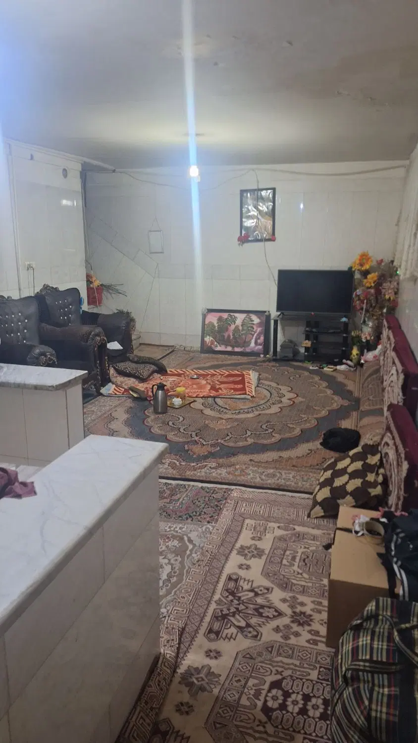 زیرزمین ۷۰ متری راه جدا به مجرد هم داده میشود