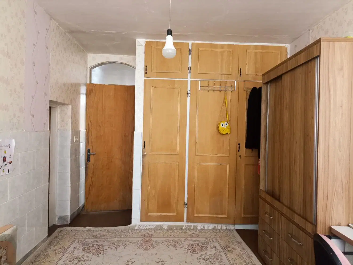 واحد 80 متری بالای همکف