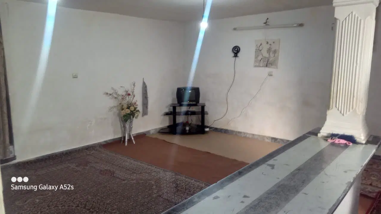 اجاره زیرزمینی دره گرم