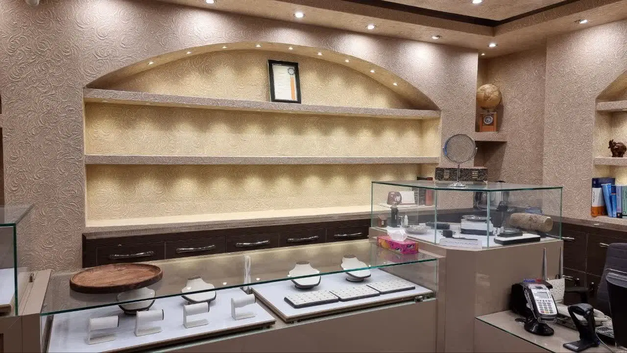 گالری طلا و جواهر فوق‌لوکس، ۲۴متر، لوکیشن ممتاز