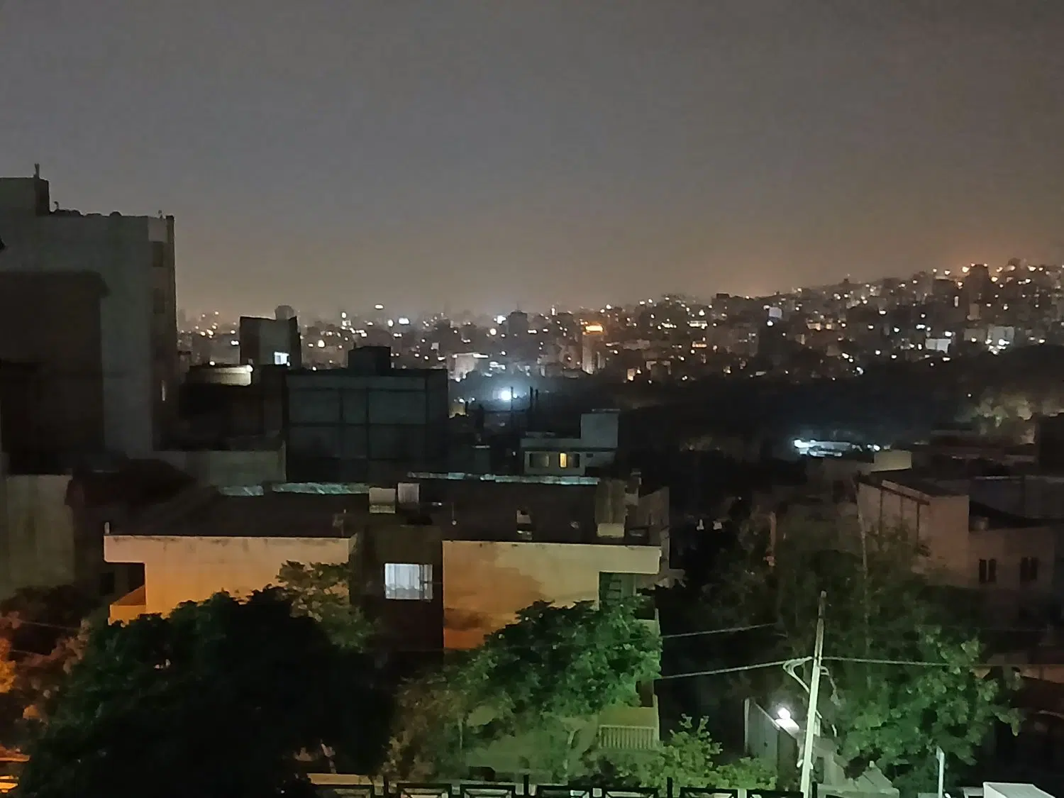 ۱۰۰۰ متر فقط مشارکت در ساخت نیاوران