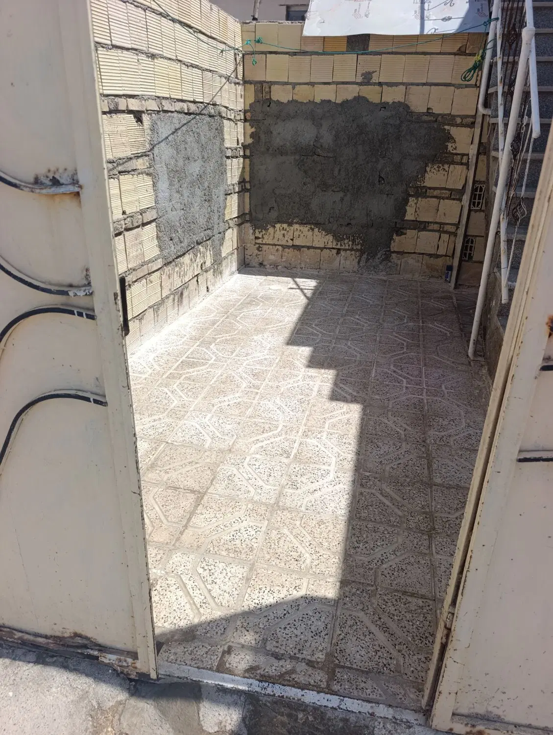 خانه دو و نیم طبقه