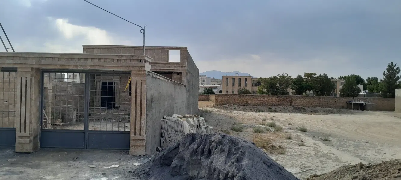 زمین مسکونی