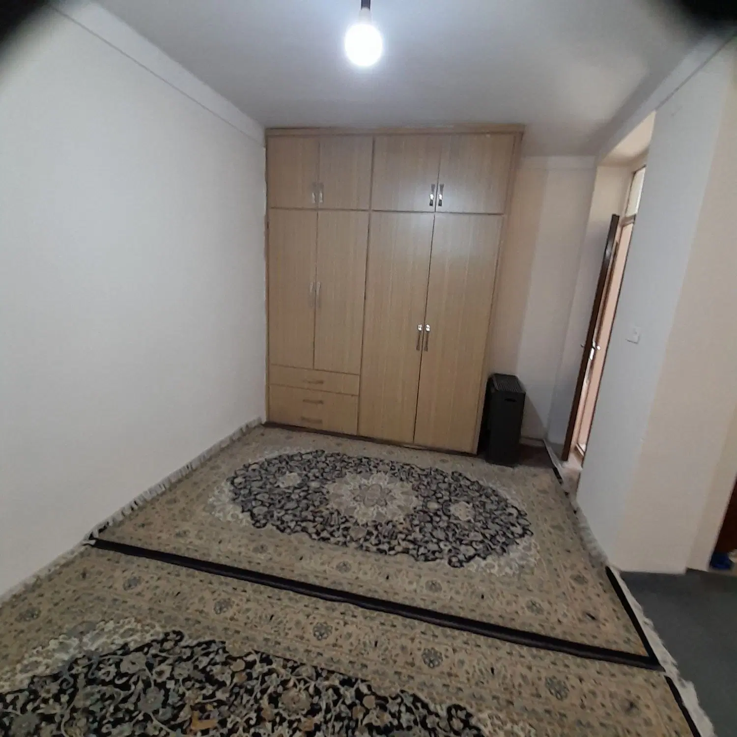 اجاره منزل ویلایی دو طبقه خیابان شیرین