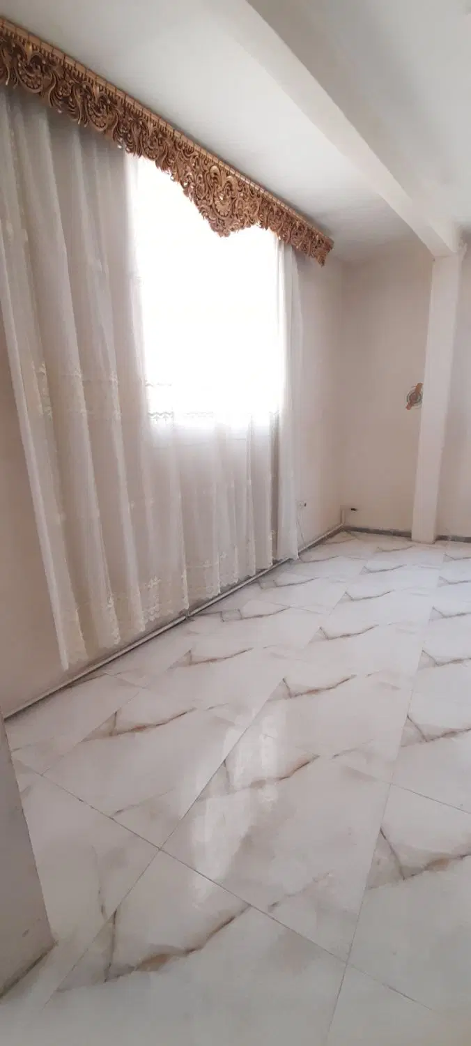 یک واحد اپارتمان ۸۰ متری در ایده لو