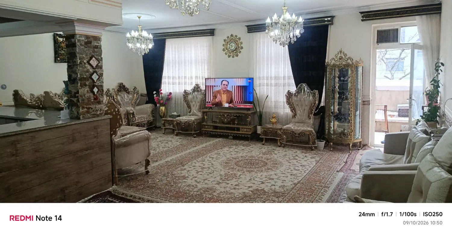 ویلایی جنوبی خیابان ارام شرقی