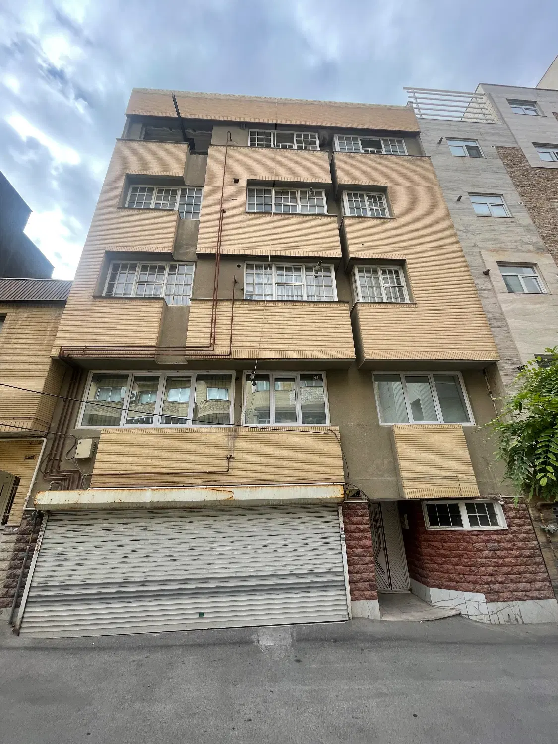 آپارتمان در گلستان ائل گلی