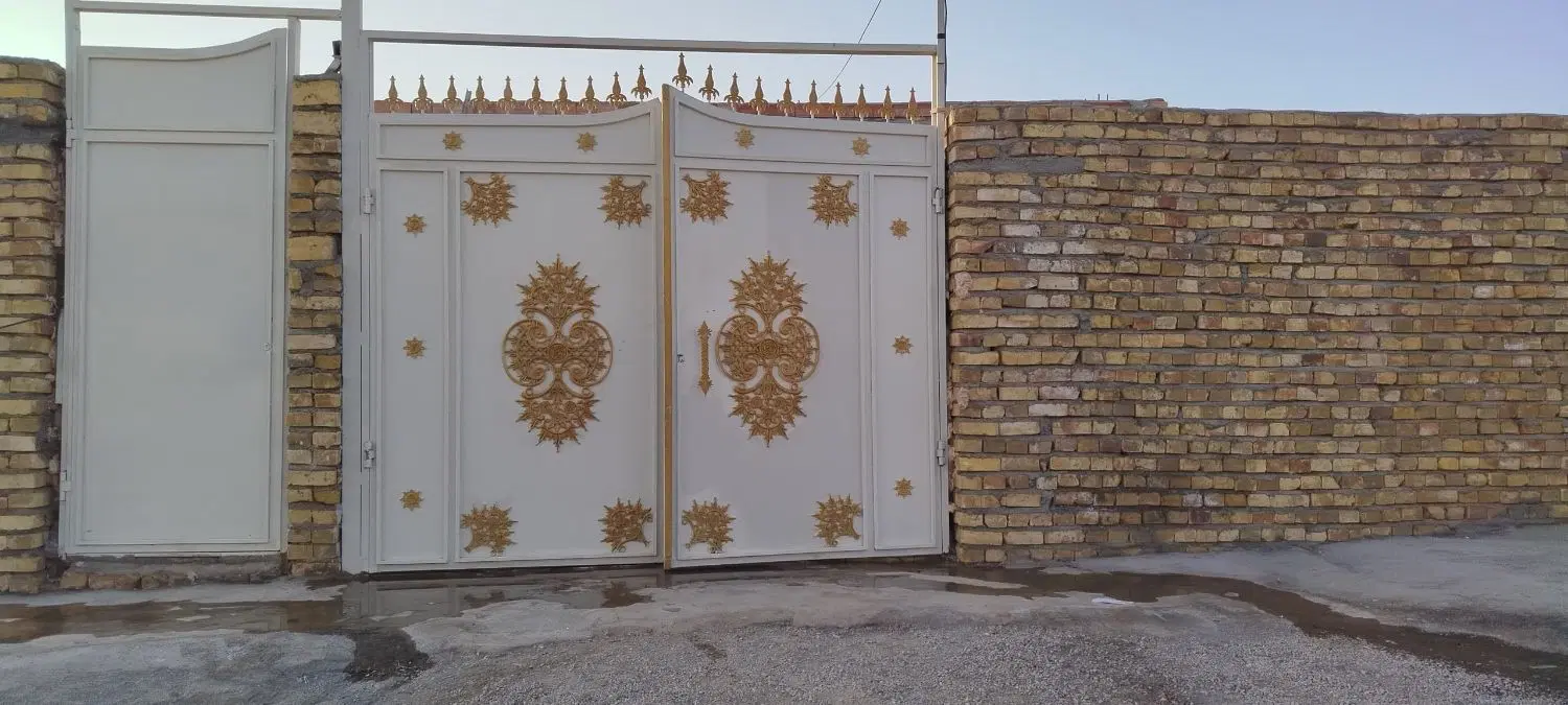 خانه 200 متری در کازرونی