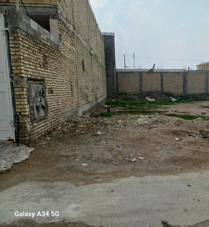 فروش زمین مسکونی  خ امام  قبل از پیچ بهشت اباد