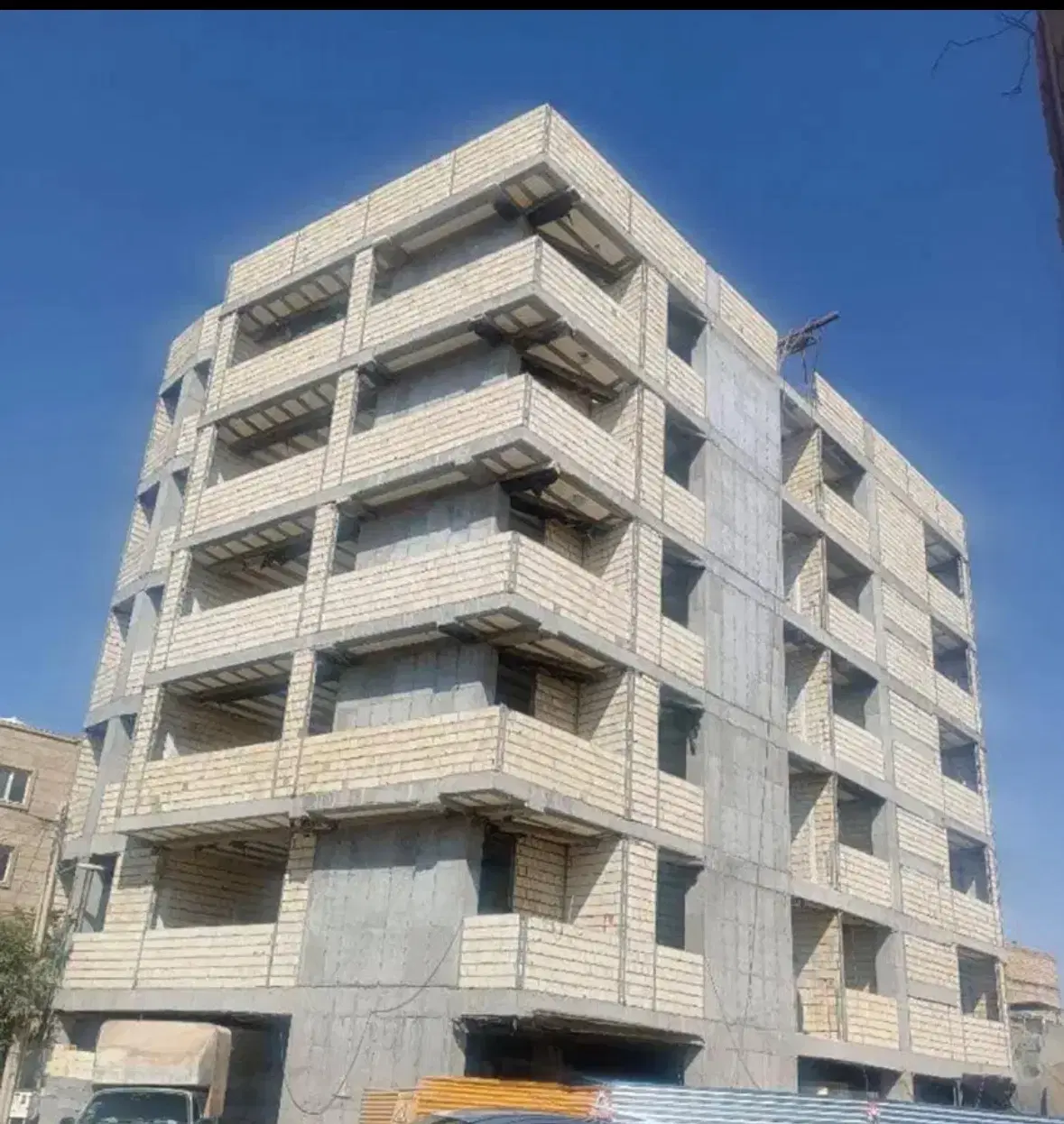 فروش تک خوابه دو خوابه وام دار فرصت شیرازی
