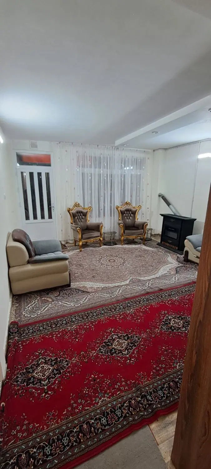 سویت تمیز ویو دار ابرده شاندیز