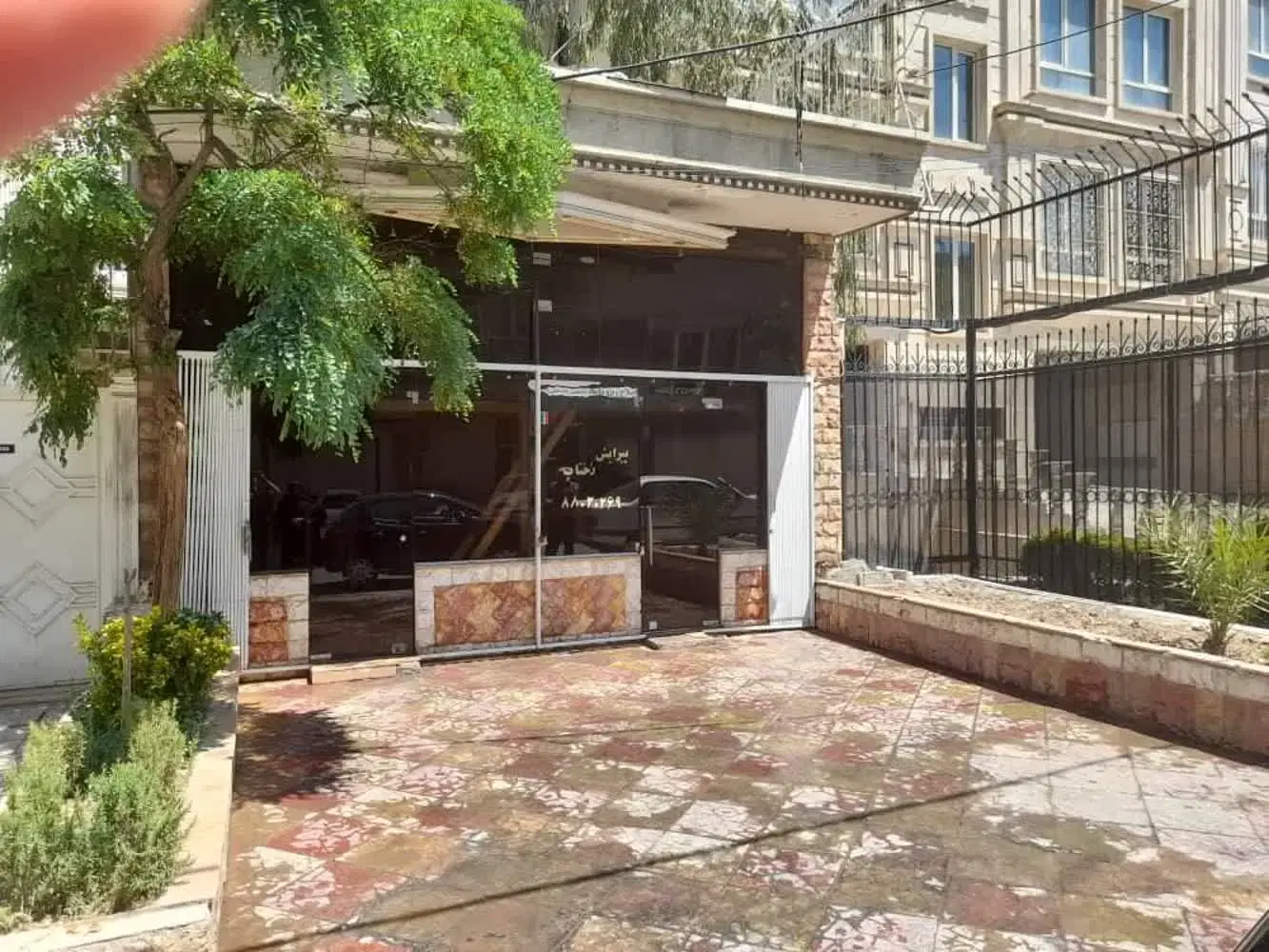 ۲۰ متر مغازه