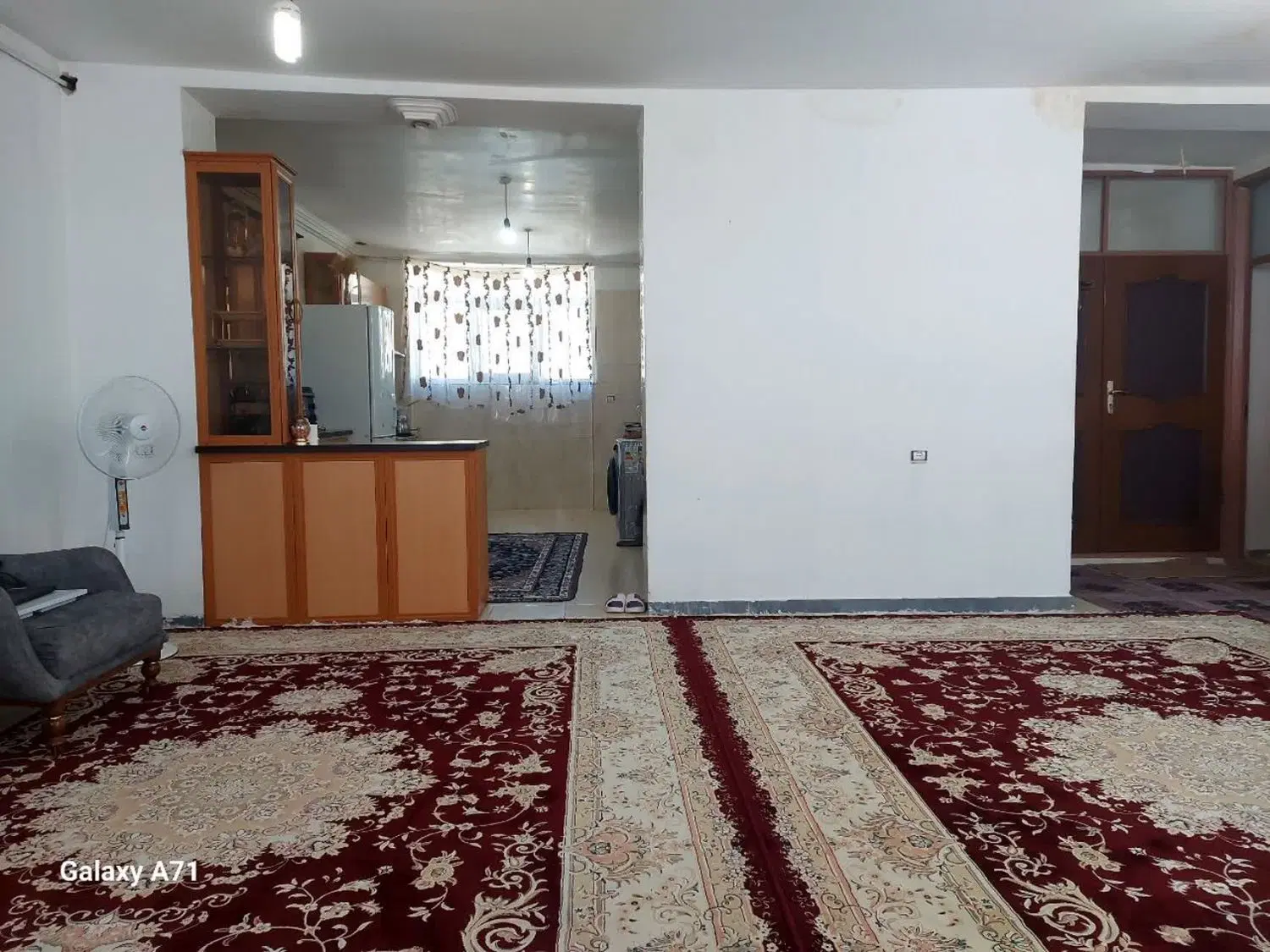 طبقه دو از ساختمان ویلایی