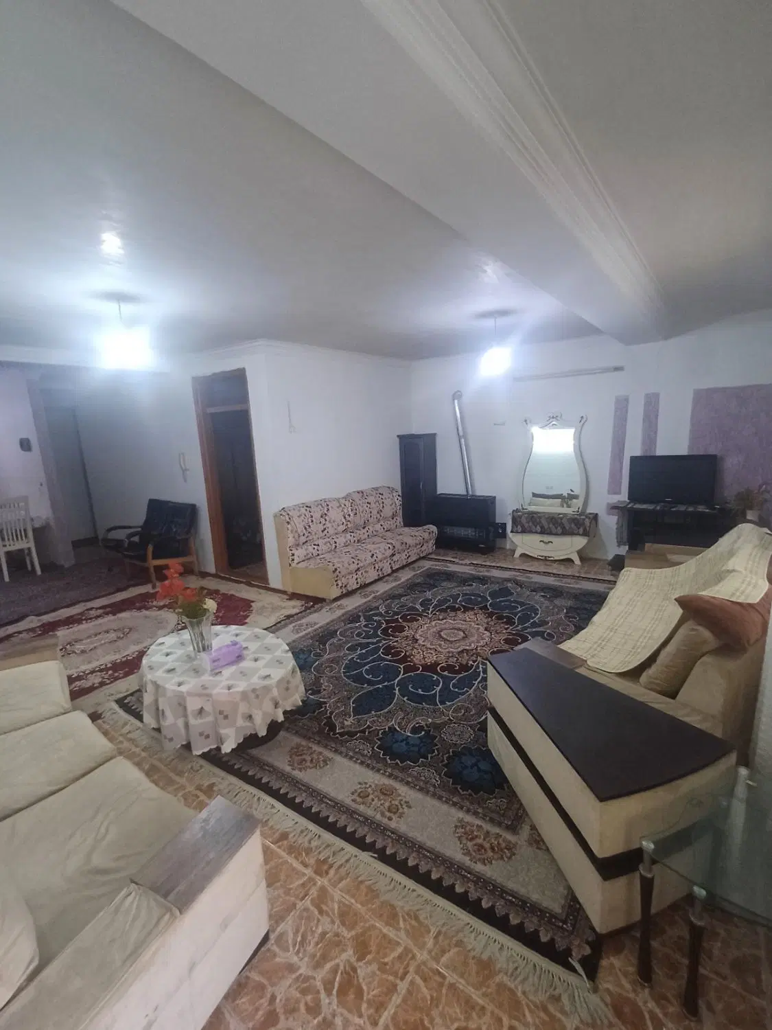 ویلا دربست