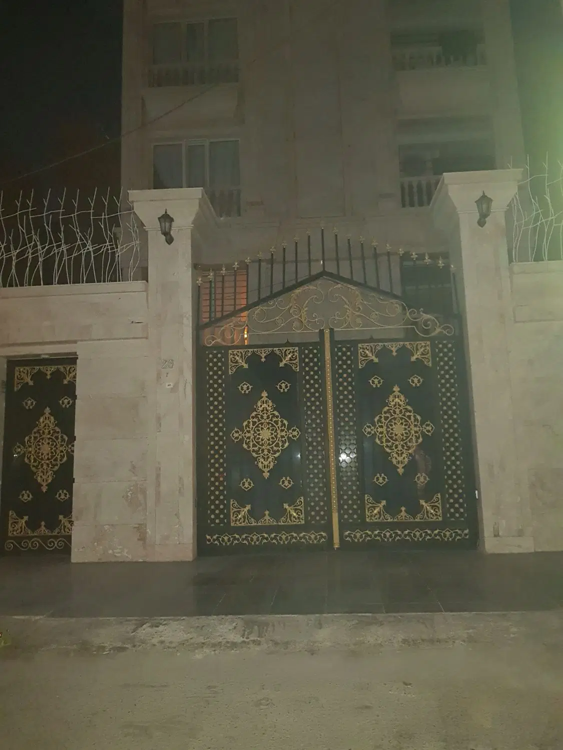فروش واحد95 متری_8 واحد جلو_سعدی گلستان