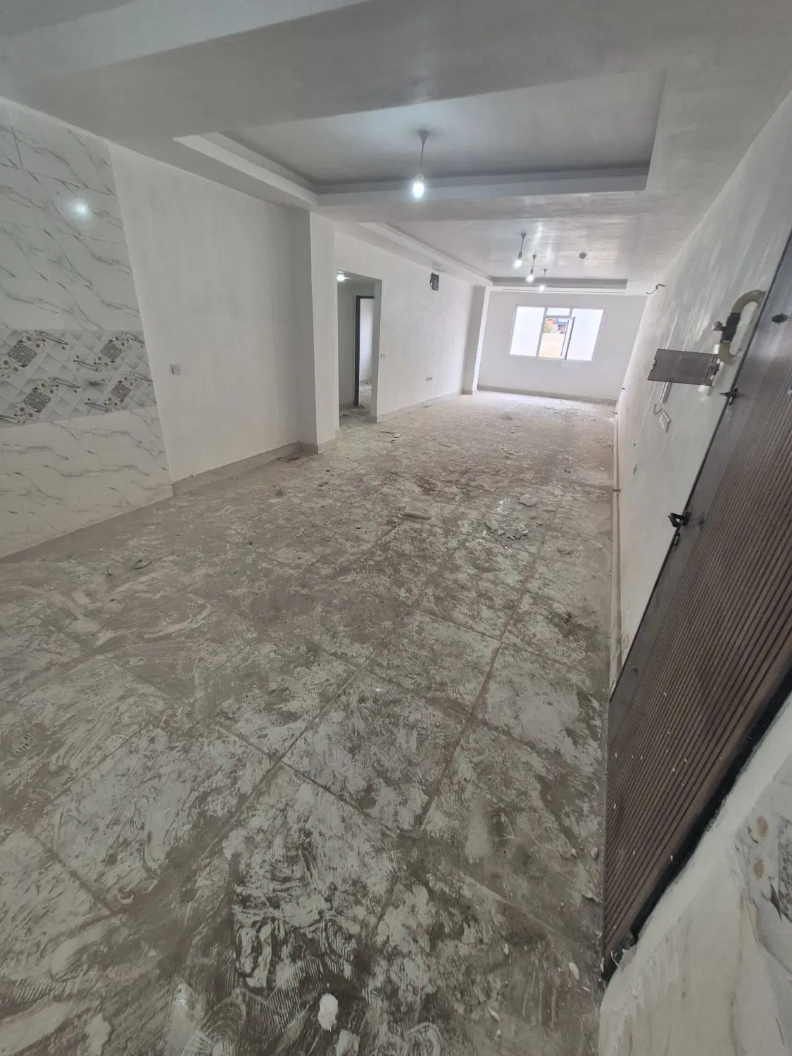 نصر_۱۰۸متر_روبه‌نما