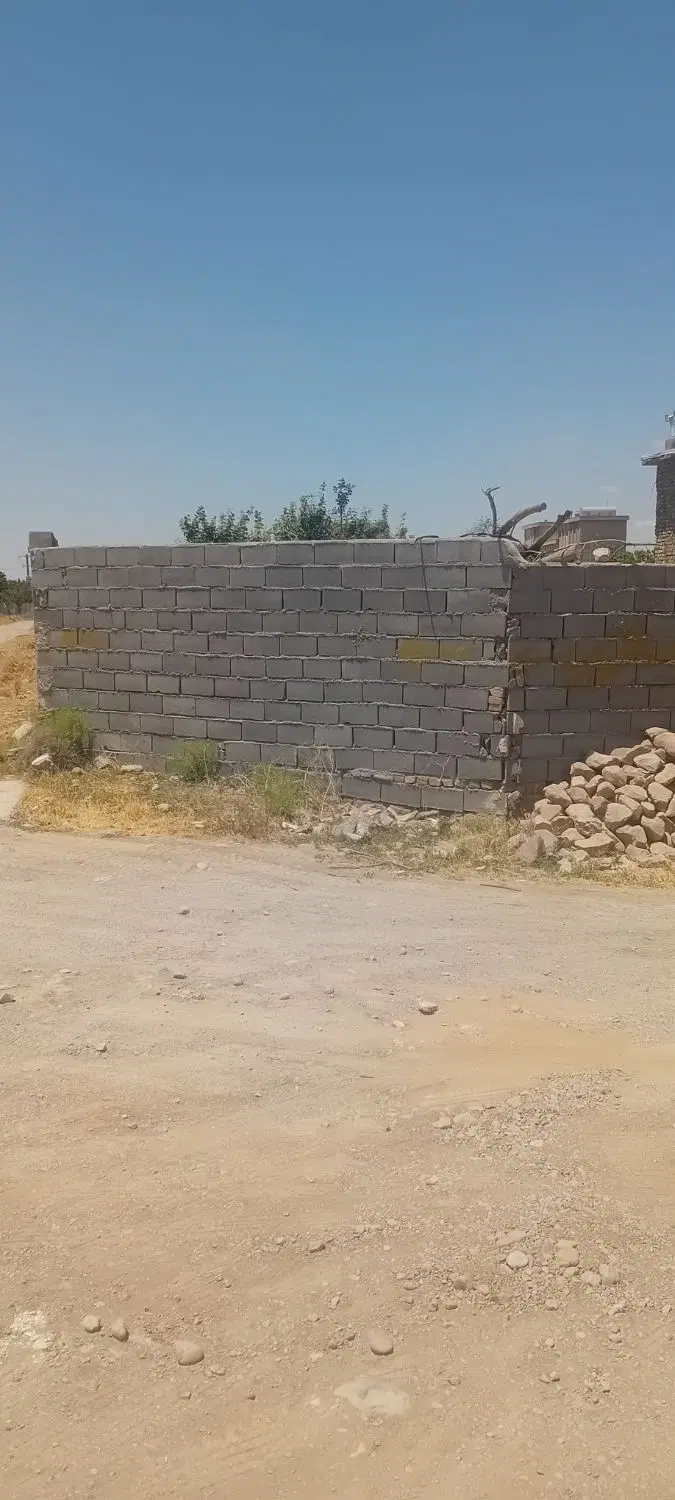 زمین دامداری مرغداری