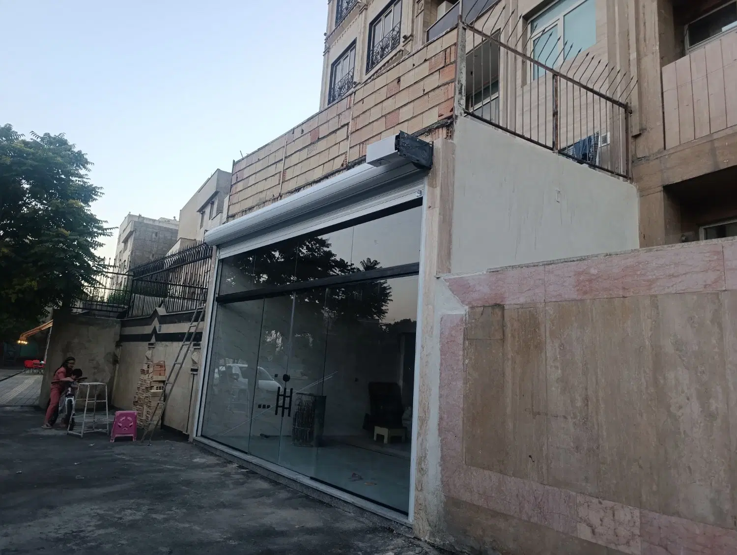 مفازه بر خیابان