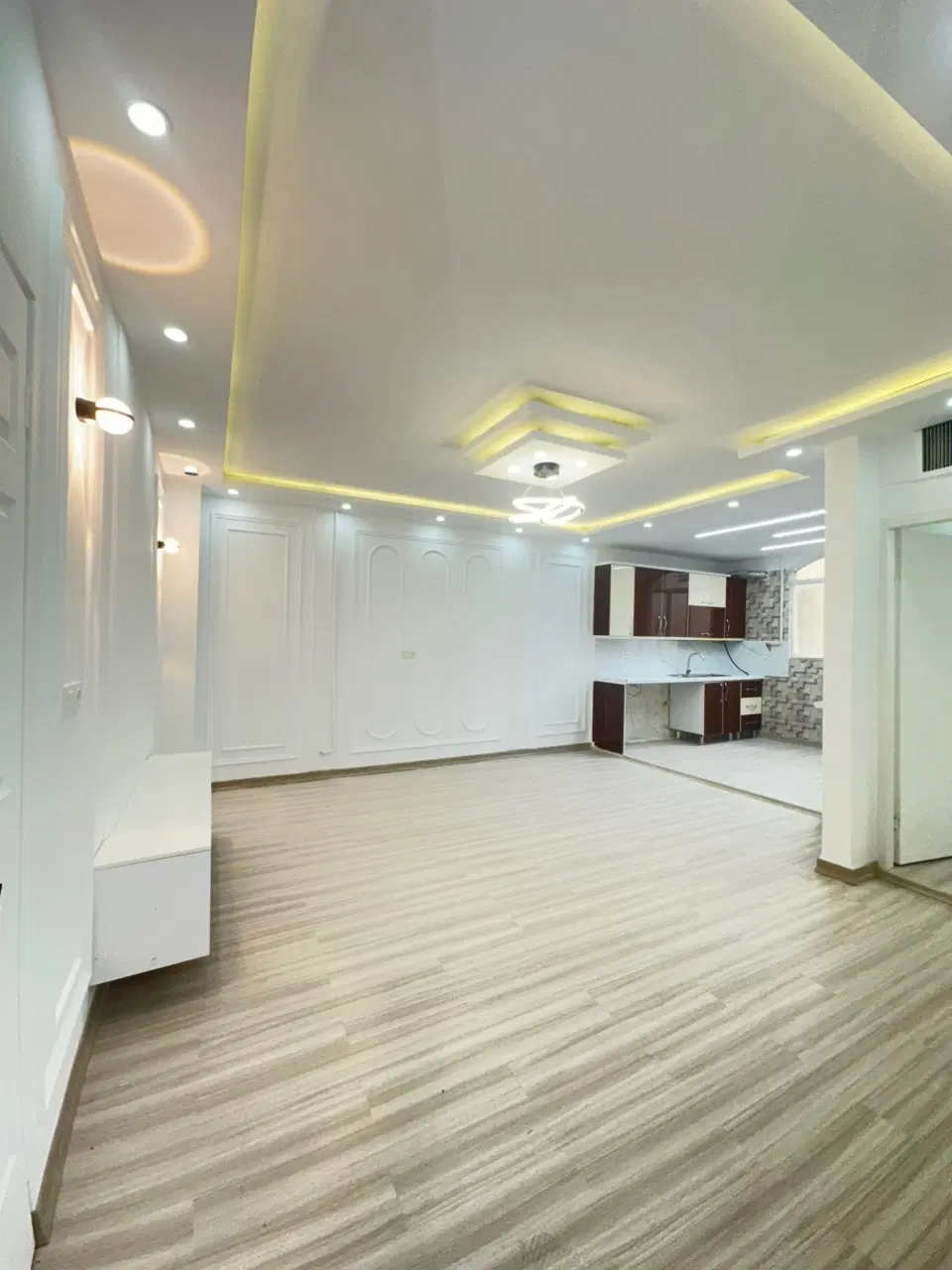 ۶۵متر_تکخواب_پارکینگ _انباری_سندتکبرگ