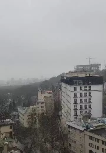 دربند باغ شاطر ۱۱۸متر دو خواب ویو کاخ سعدآباد ابدی