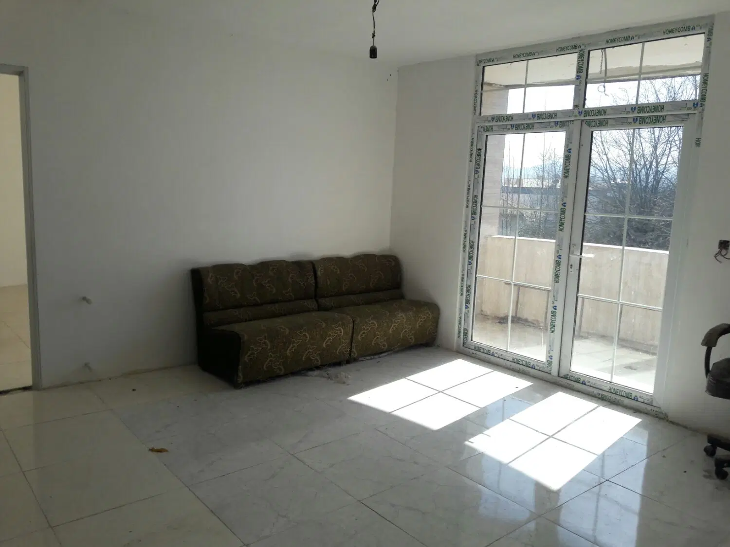 اجازه انبار کارگاه ۳۰۰سه طبقه فلکده