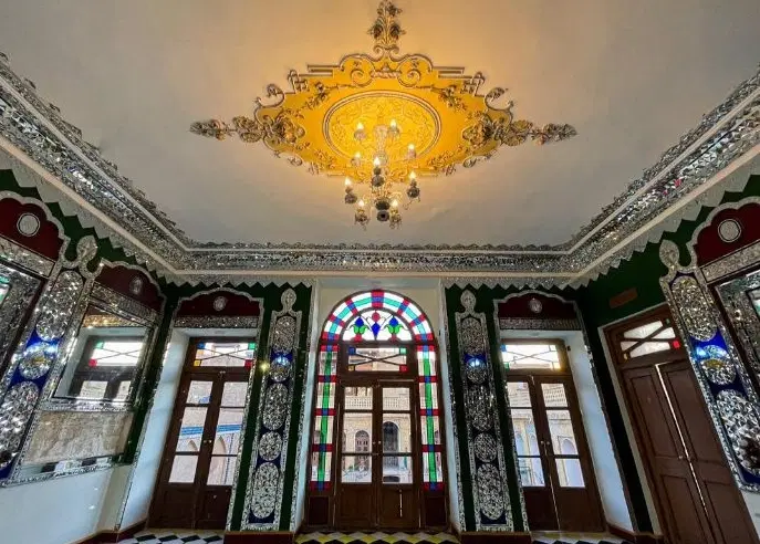 خانه های سنتی فاخر بیش از 20 میلیارد فول امکانات