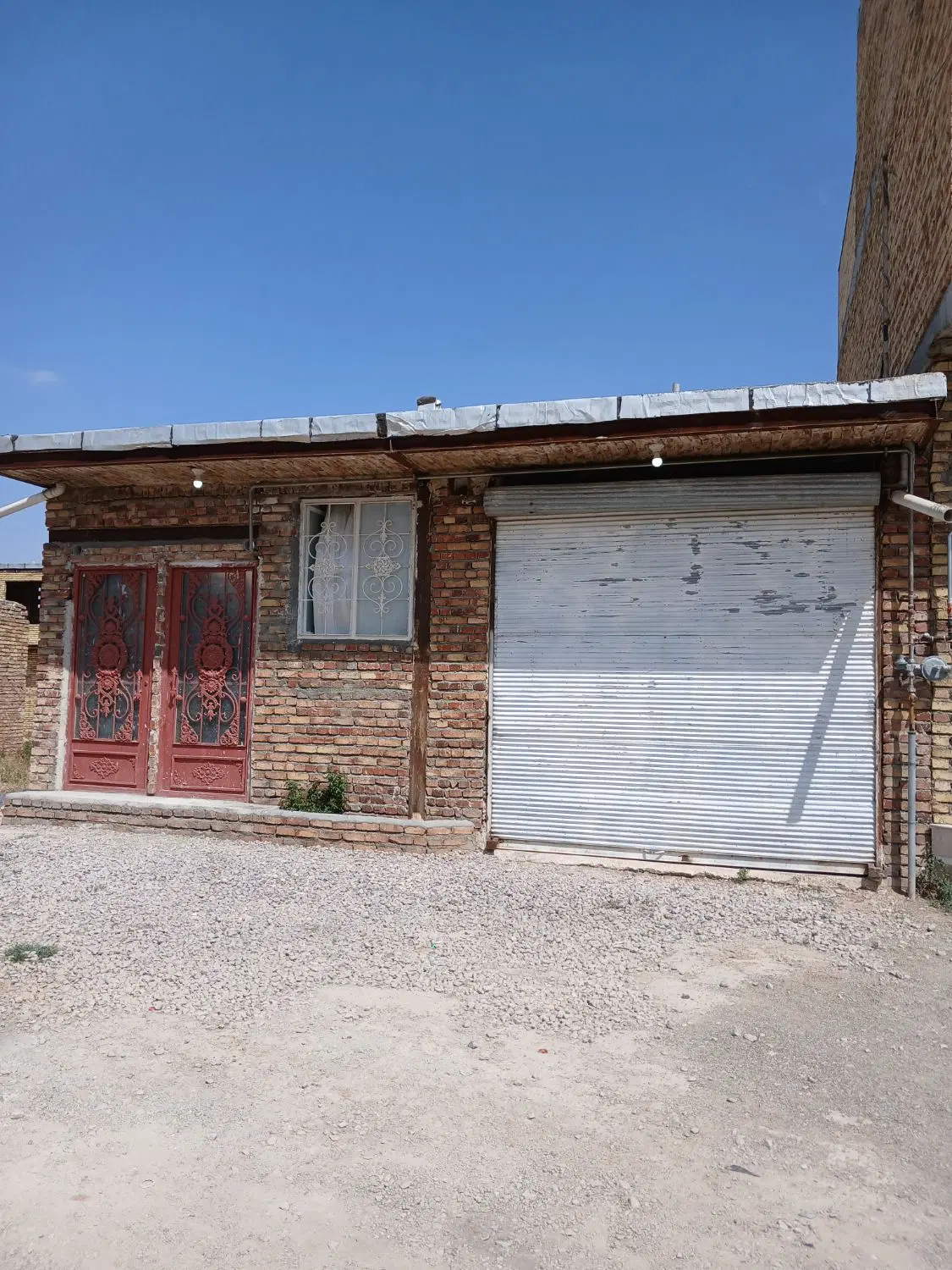 منزل مسکونی پارکینگدار