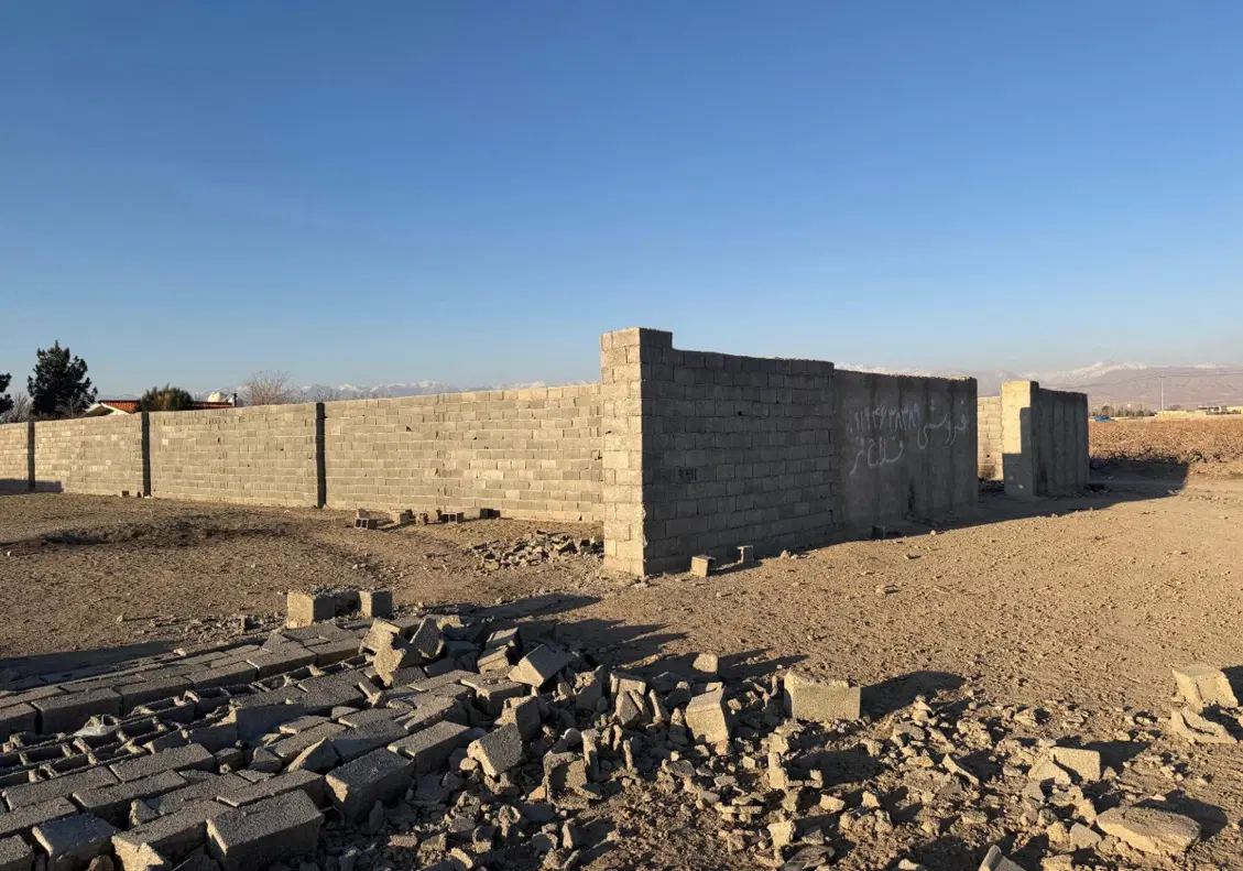 ۴۵۰ متر زمین خالی