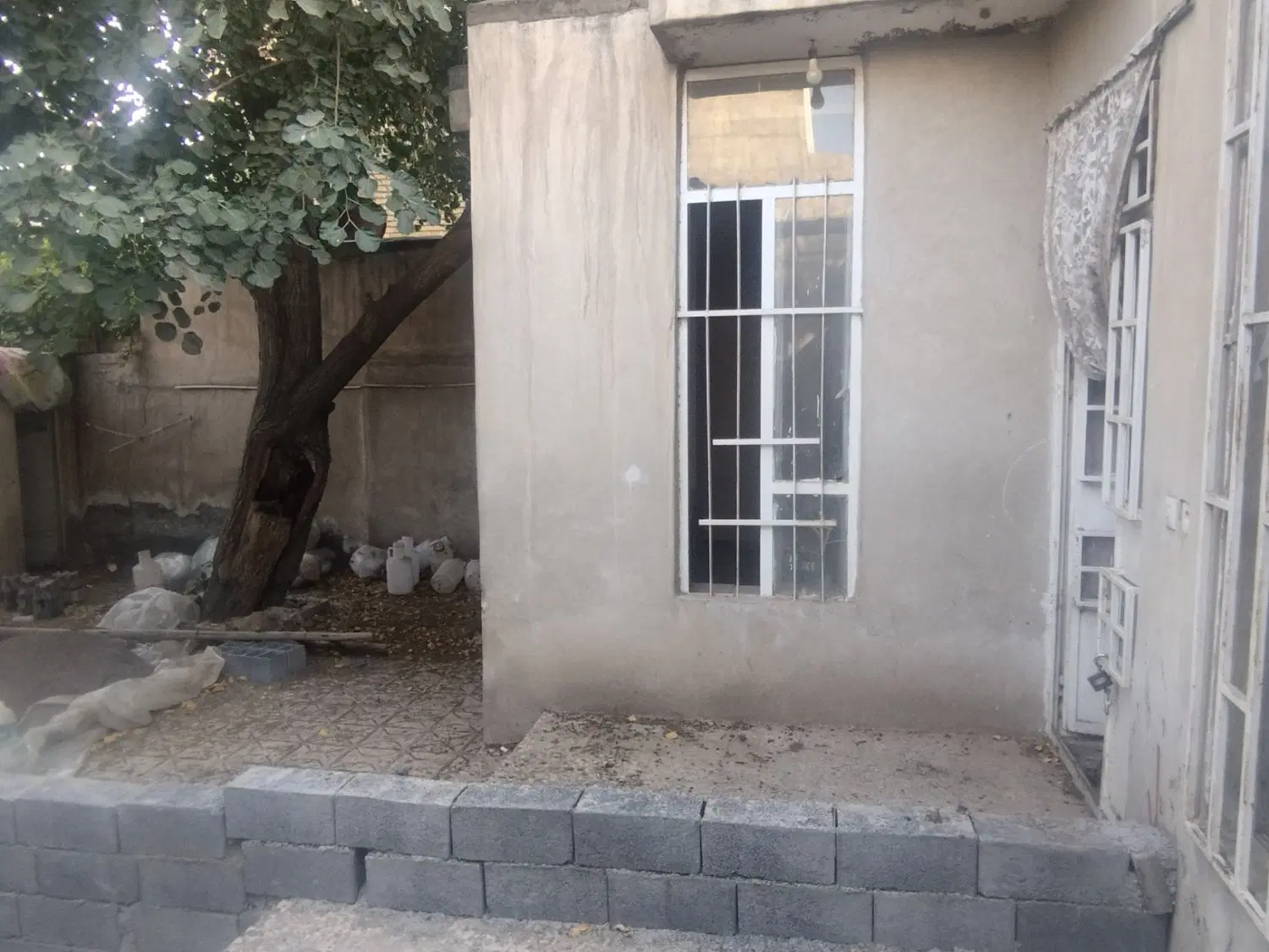 112متری حاشیه خیابان اصلی
