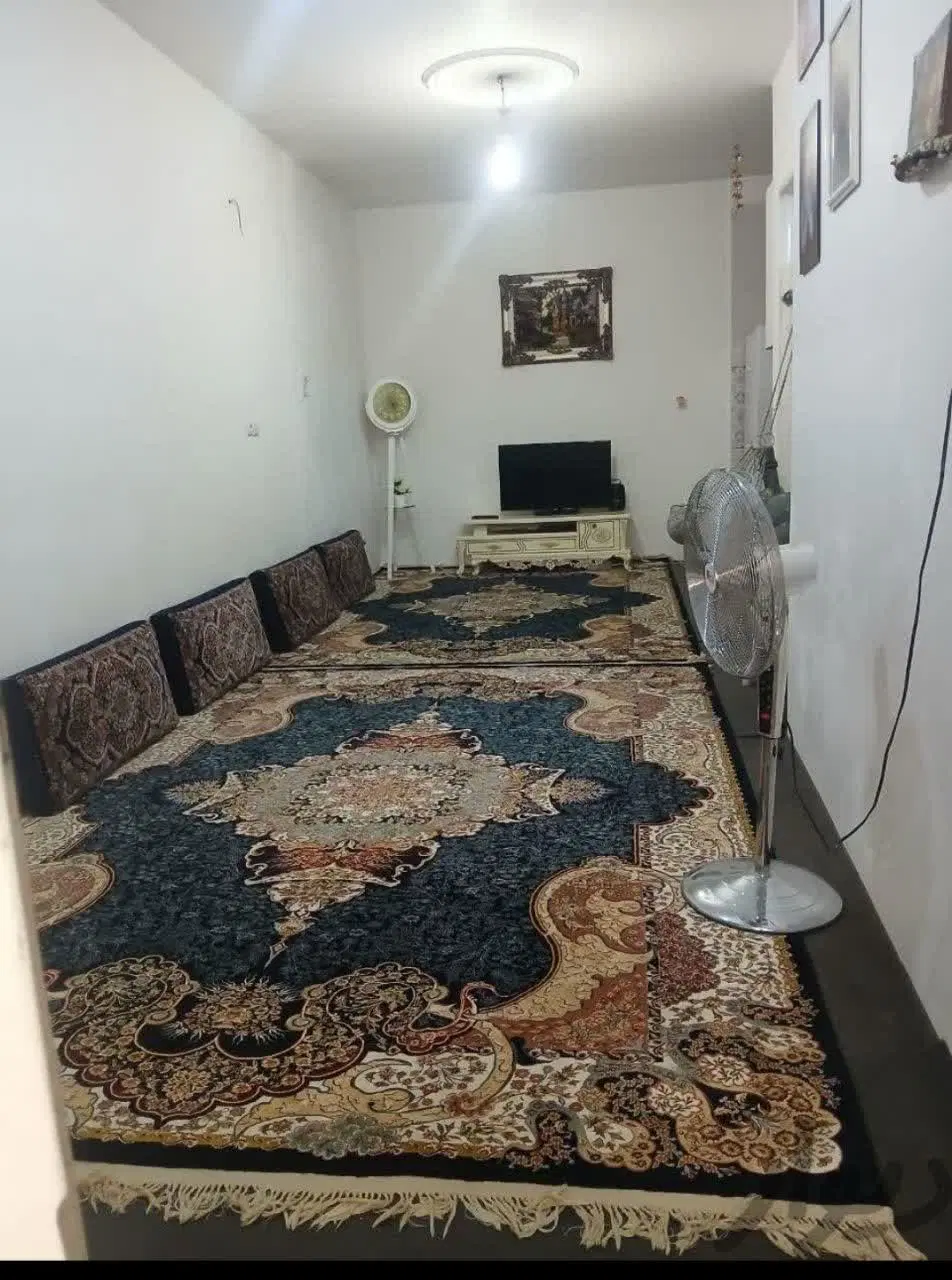 خانه اجاره ای 60مترهمکف راه جدا بهر 12متری