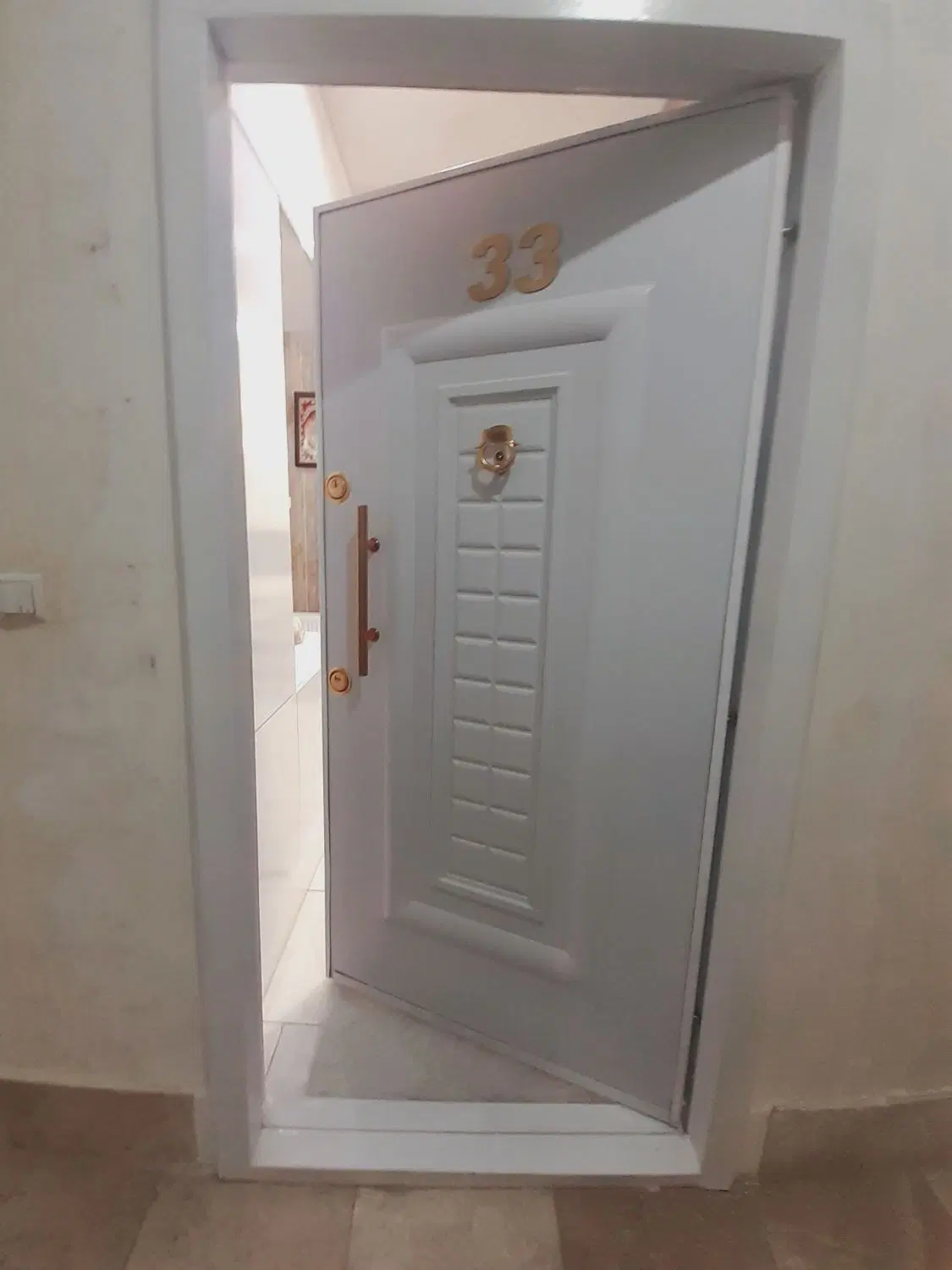 فروش آپارتمان در سرافرازان ۴۹