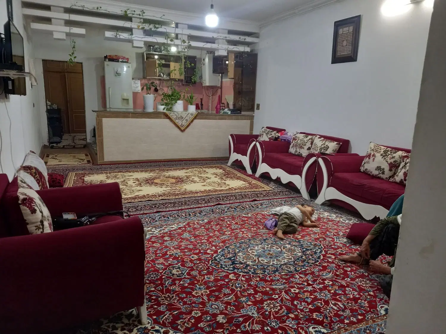 اجاره خانه ویلایی حیاط ماشین رو