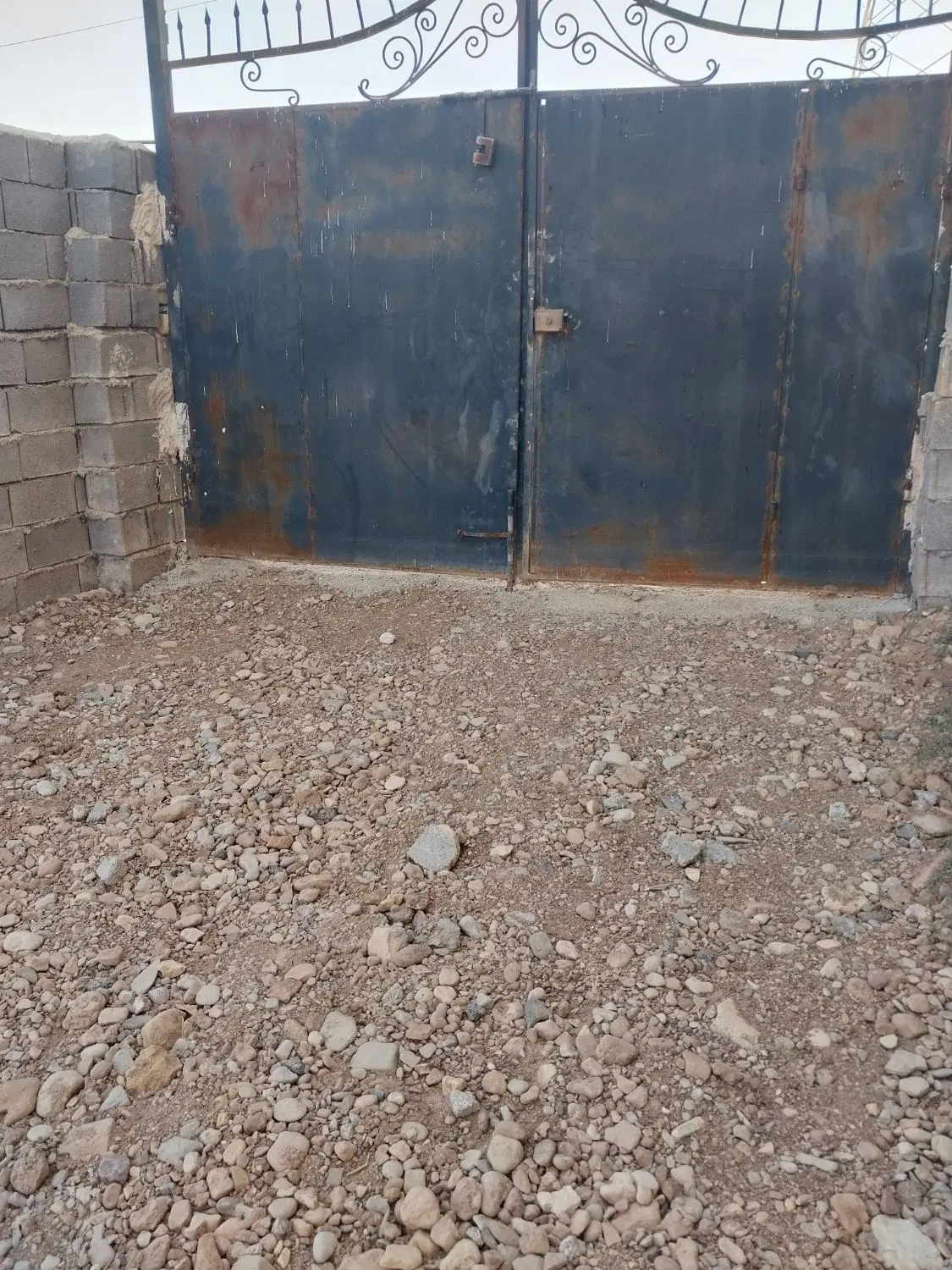 اجاره کارگاه در کرونی