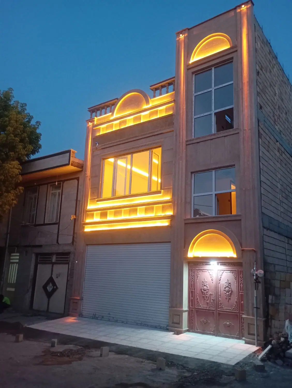 خانه ویلایی شهرک فدک فاز 2
