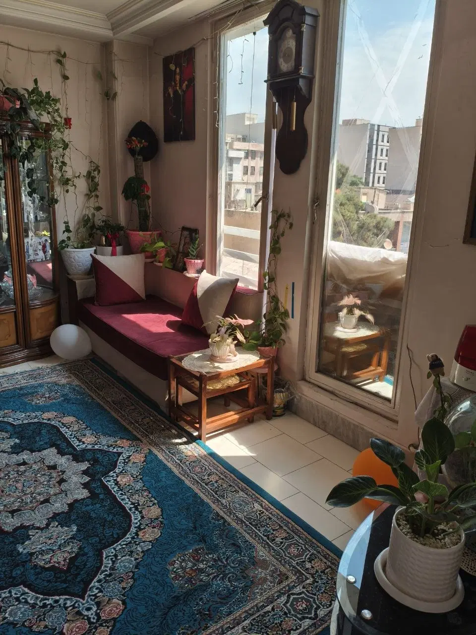 خیابان دماوند ۵۲ متری دو خوابه نور باران