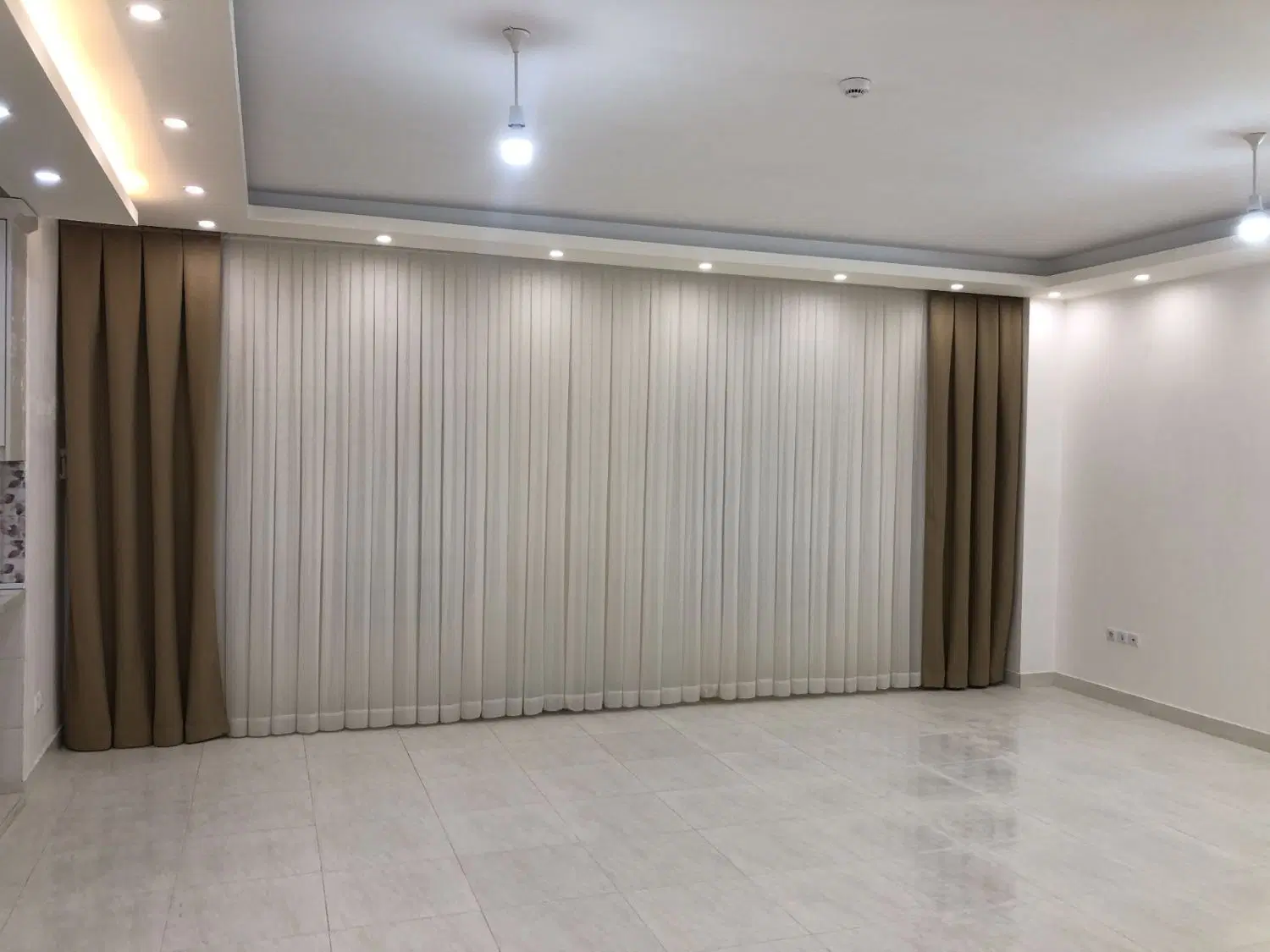 فروش آپارتمان ، ۹۷ متر و نیم ، کارشناسان
