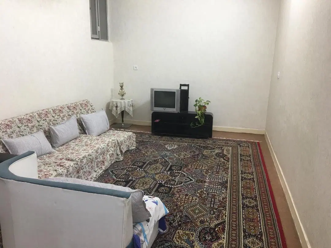 سوییت دربست