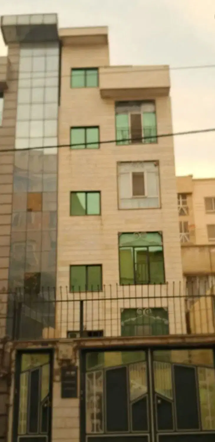۷۵متر _ تک خواب_ کم واحد_ باکس پونک