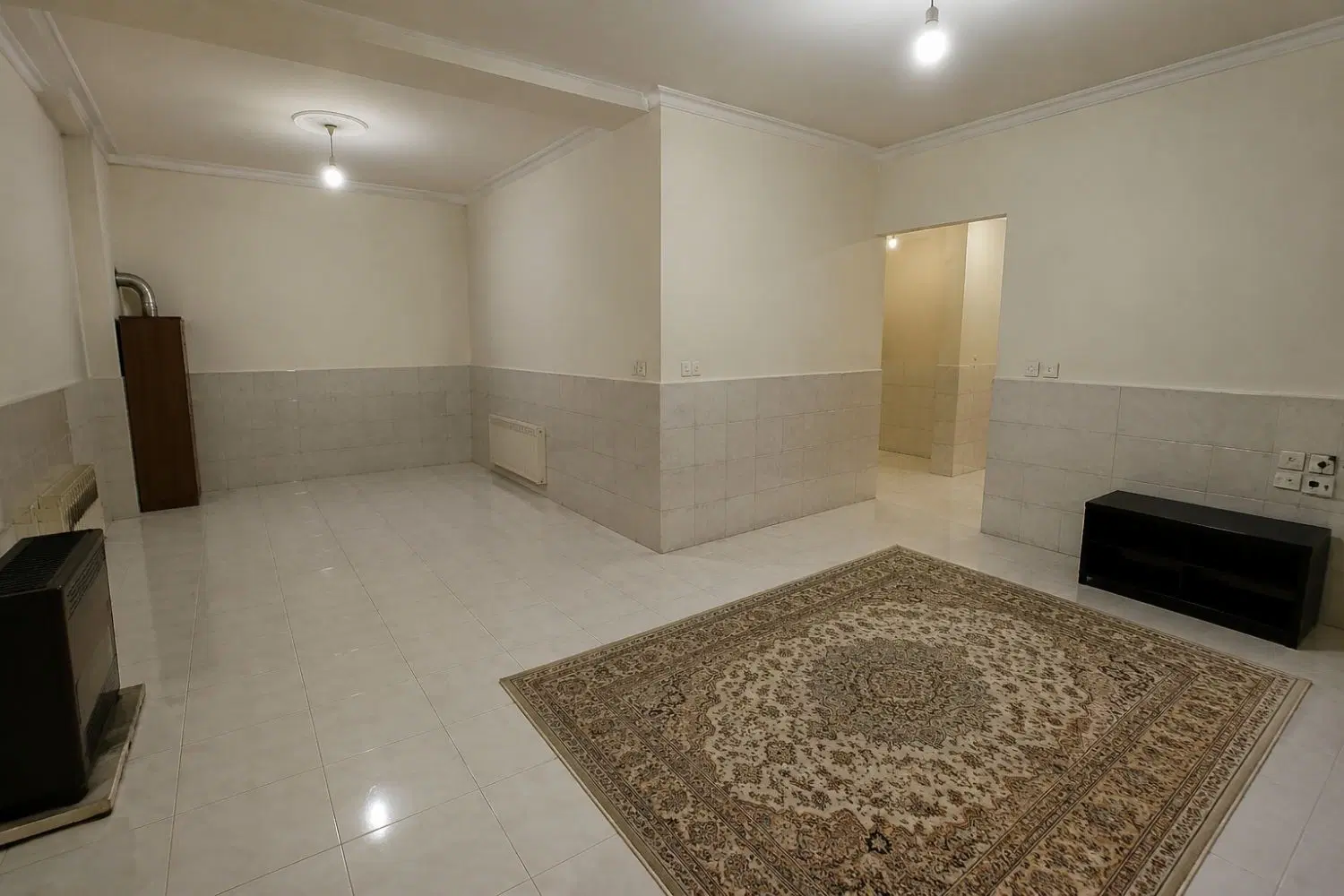 اجاره سالن ۵۰ متری بلوار دانش